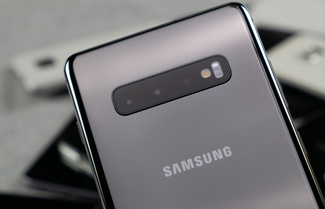 samsung galaxy  s10E